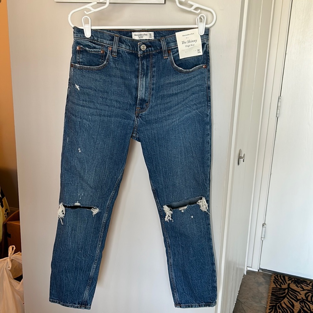 Abercrombie & Fitch Skinny High Rise Jeans size 30/10s